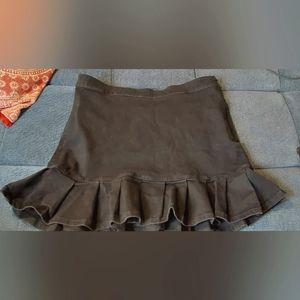 Rue+ Black denim skirt Size 2X, Soft & Stretchy, Zips on the side